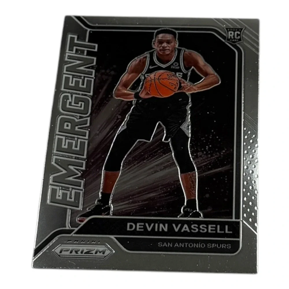 2020-21 Panini Prizm Devin Vassell Emergent Rookie RC #19 San Antonio Spurs‎ NBA